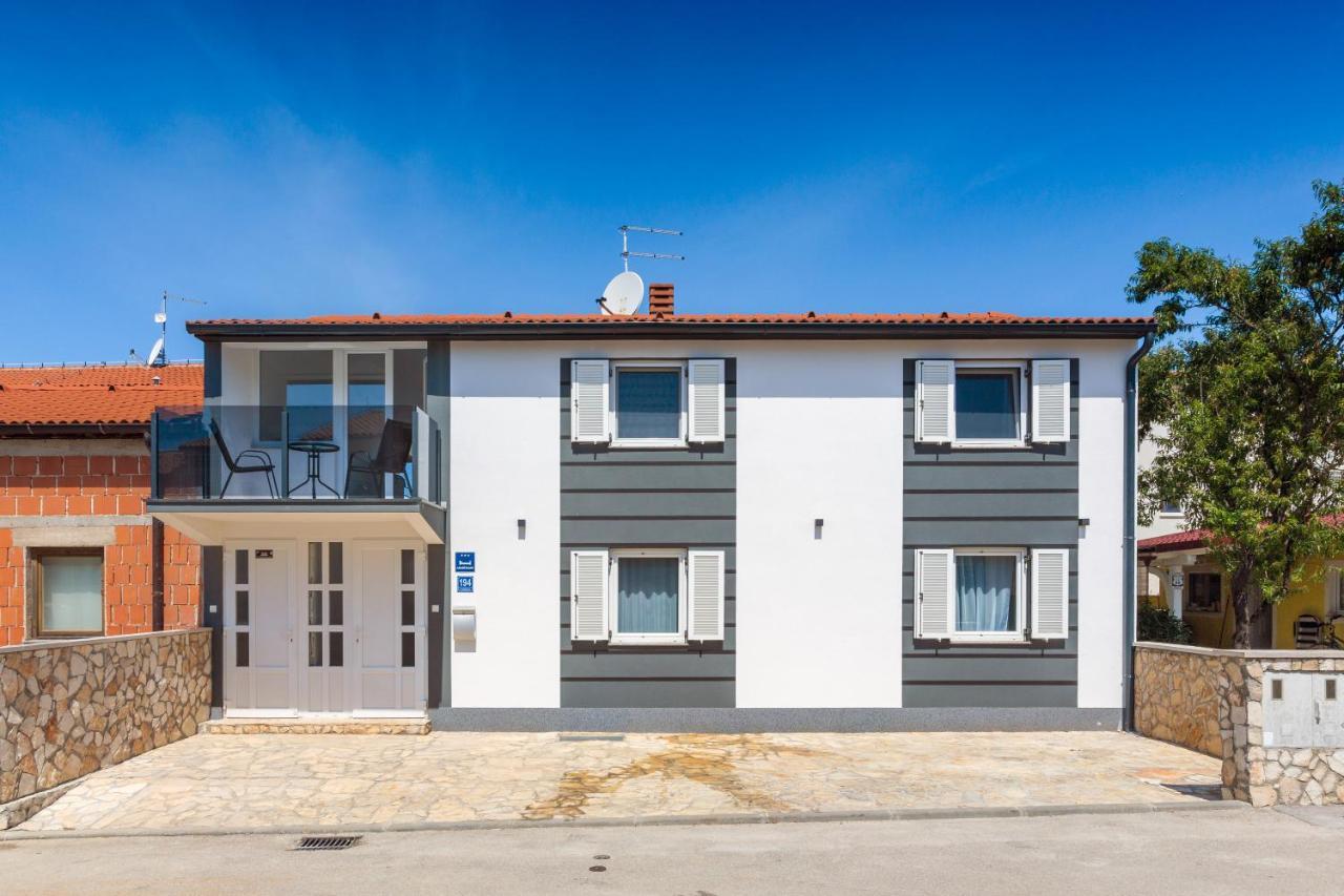 Vrdoljak Medulin Bagian luar foto