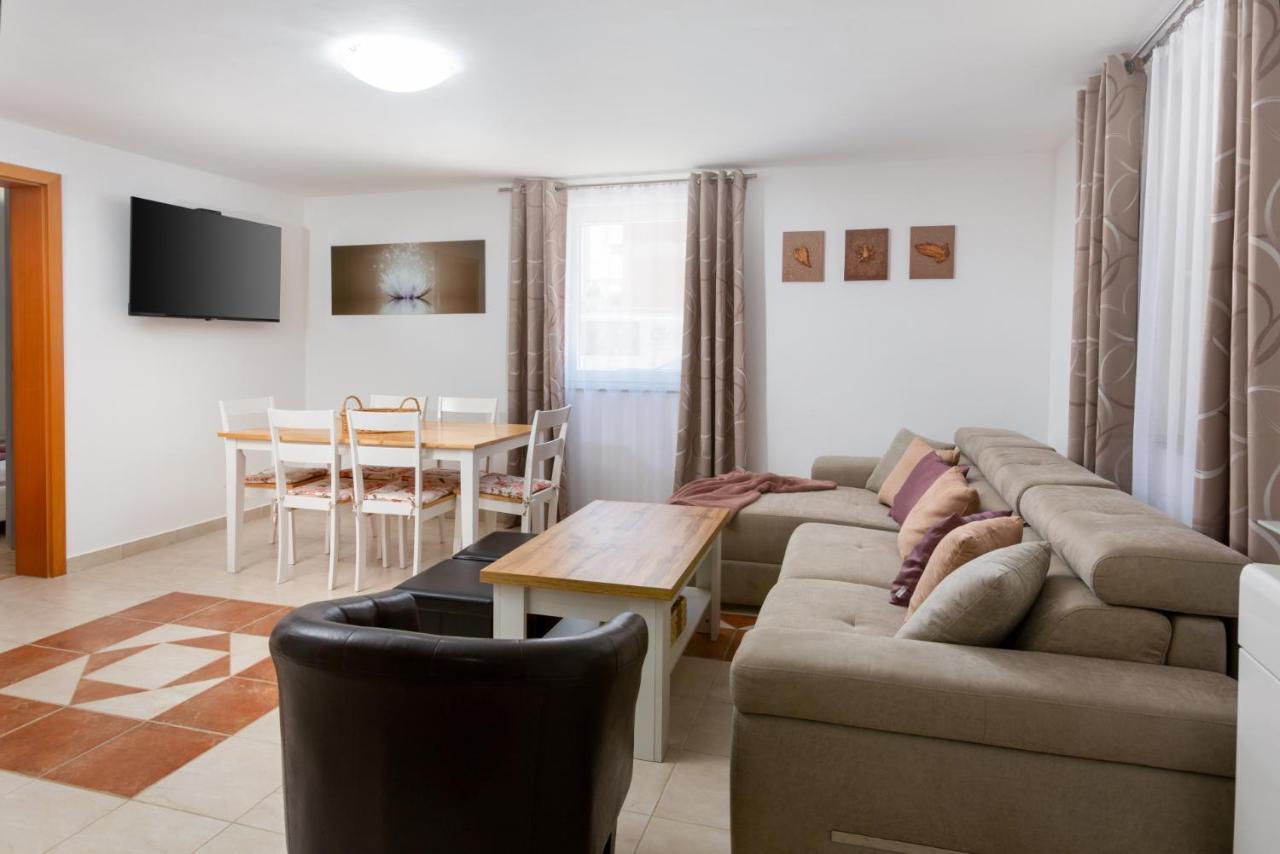 Vrdoljak Medulin Bagian luar foto