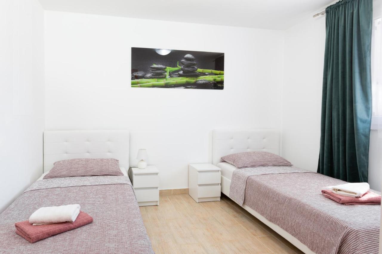Vrdoljak Medulin Bagian luar foto