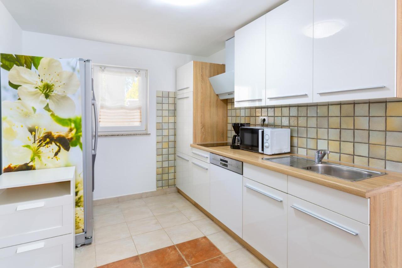 Vrdoljak Medulin Bagian luar foto