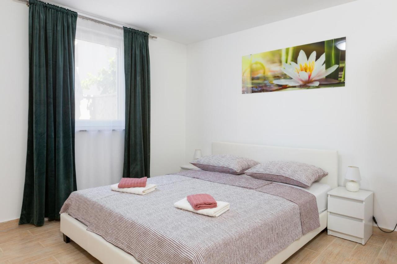 Vrdoljak Medulin Bagian luar foto